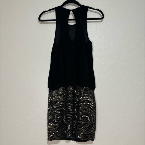 Aidan by Aidan Mattox Black Gold Sequins Sparkle Cocktail Mini Dress Size 2 - Picture 4 of 11
